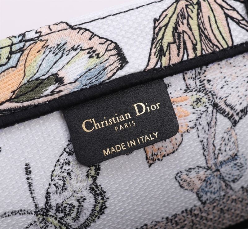 Christian Dior Shopping Bags